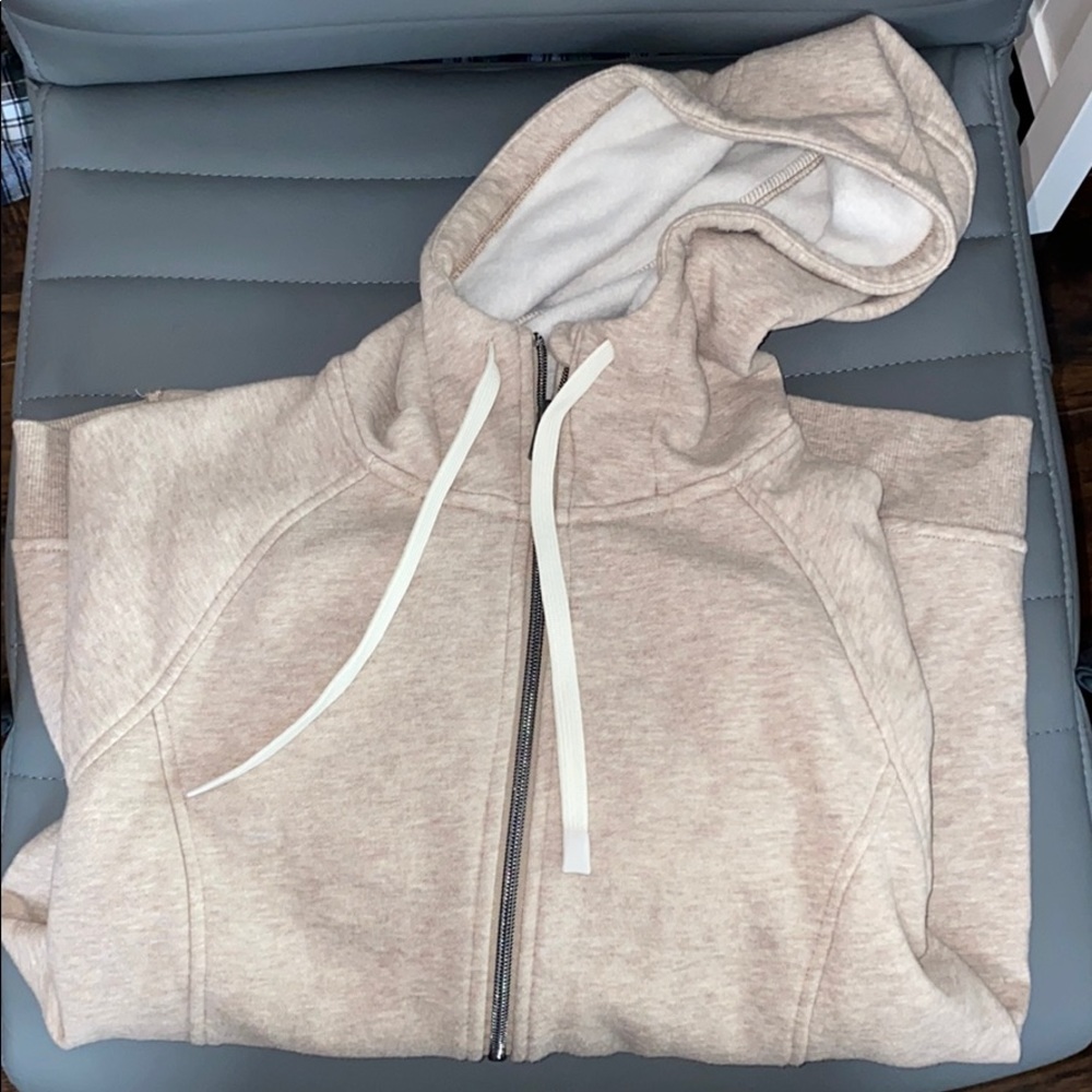 Women’s full zip up jacket